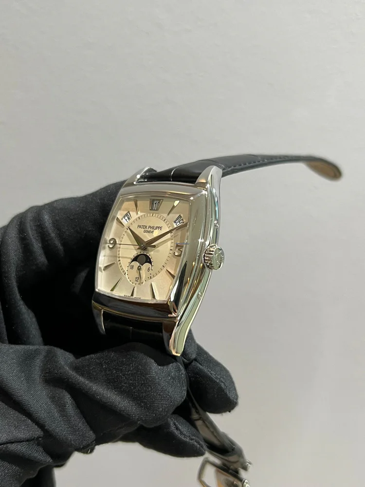 Patek Philippe Gondolo 5135G-001